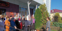 На территории района завершилась реализация проекта Губернатора Белгородской области Вячеслава Гладкова «У себя в гостях», в рамках которого жители элегантного возраста путешествовали по Вейделевскому району. - Управление культуры